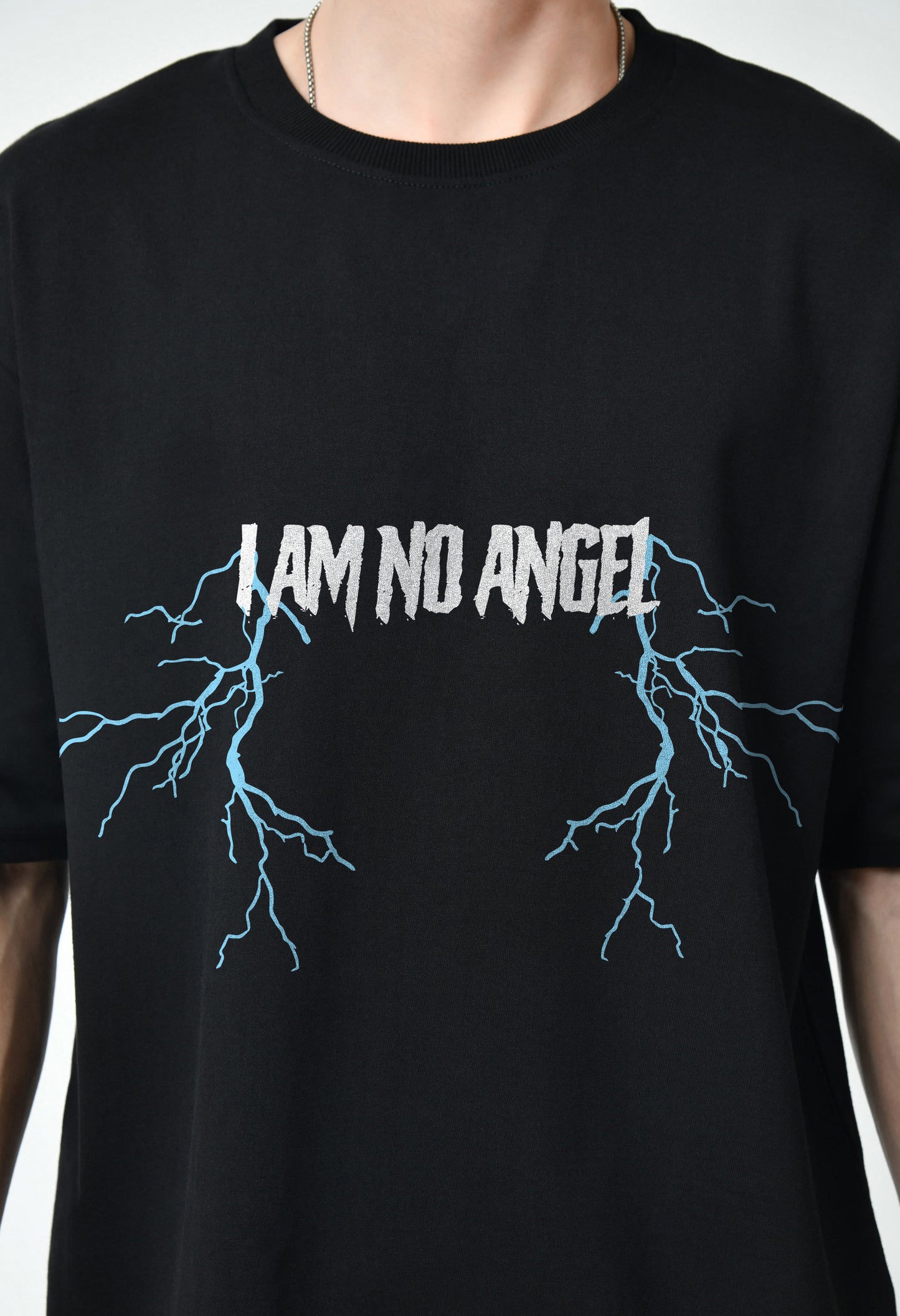 I Am No Angel Black Men's Oversized T-Shirt